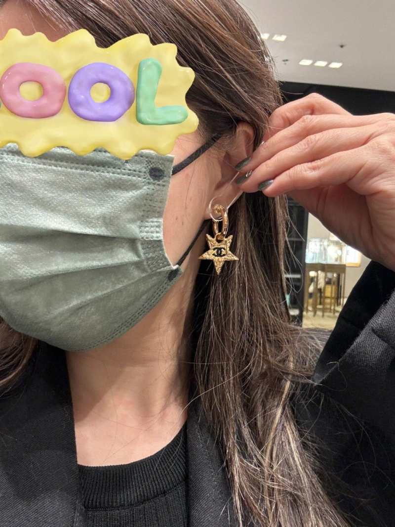 Ch**el earrings